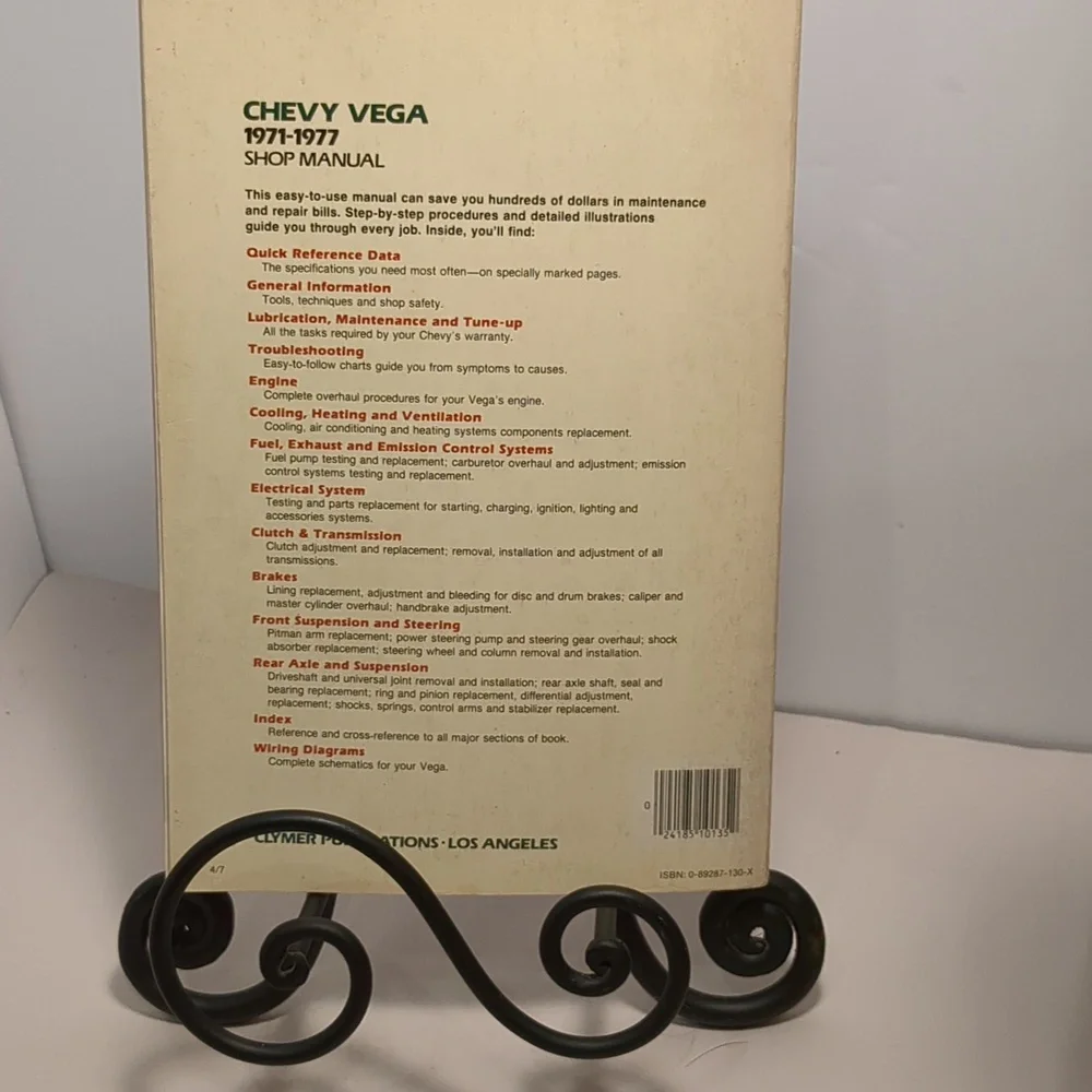 Vtg Clymer Chevy Vega shop manual 1971-1977. Very good condition! Car repair - Picture 2 of 7